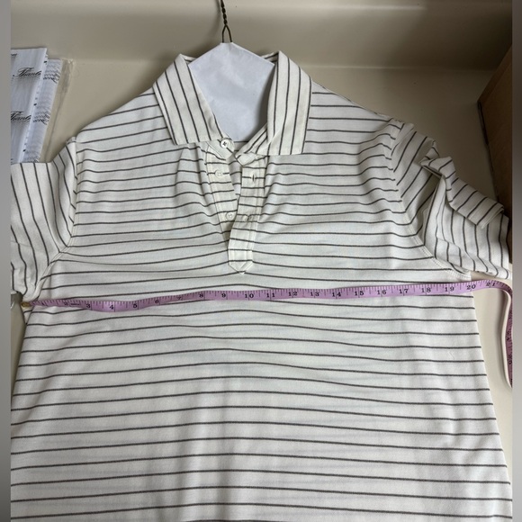 Cucinelli size L polo. Amazing shape and barely worn! - Picture 4 of 5